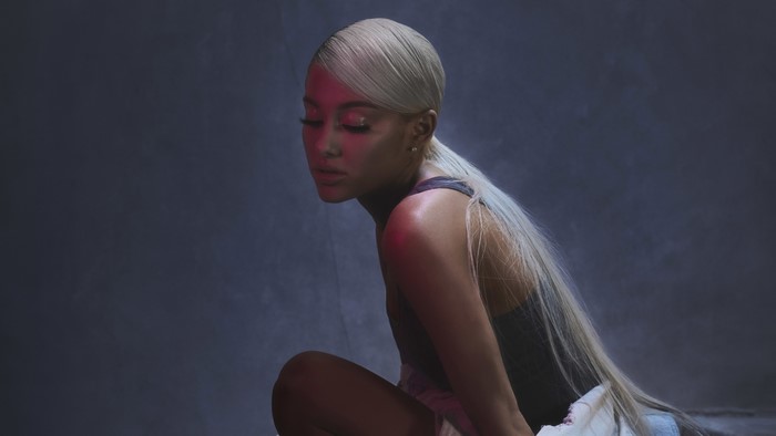 Ariana Grande with blonde ponytail