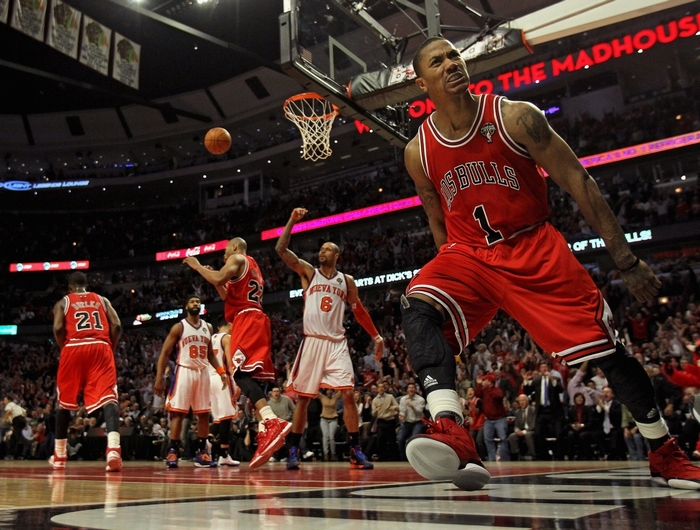 Derrick Rose of the Chicago Bulls playing basketball