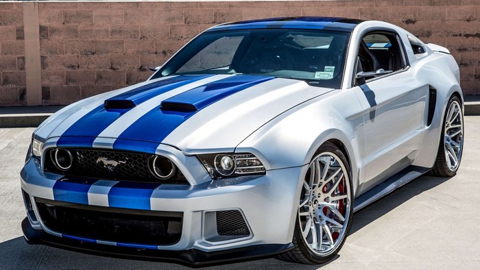 Silver Ford Mustang with Blue Stripes