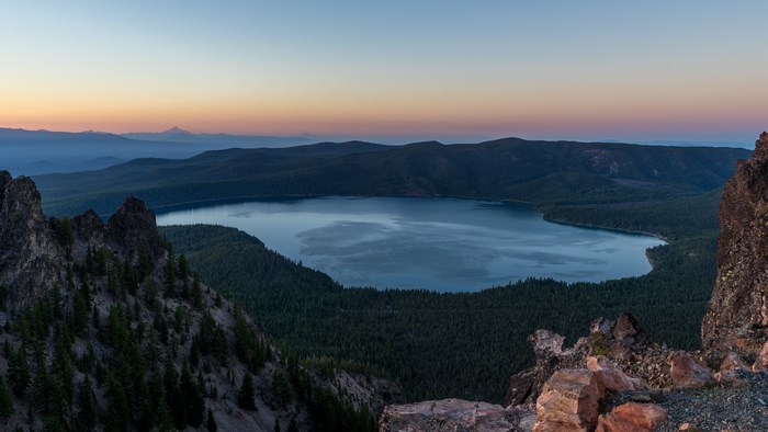 4K Crater Lake at Dusk