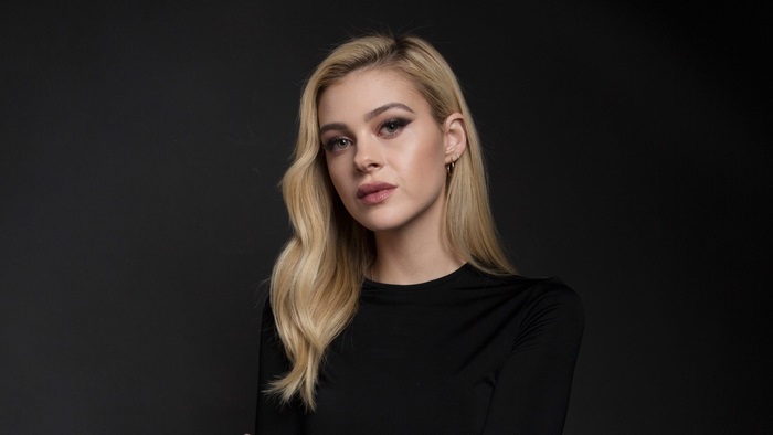 Nicola Peltz