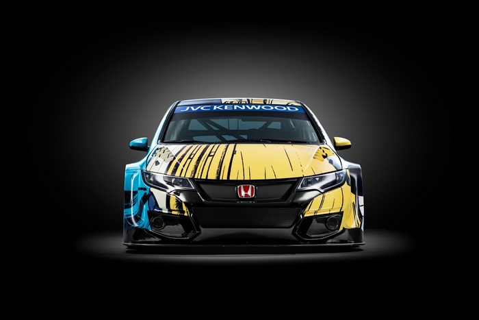 Honda Civic WTCC race car with JVC Kenwood livery