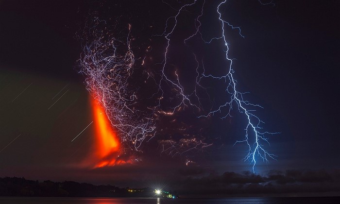 Calbuco Volcano Eruption with Lightning in Chile