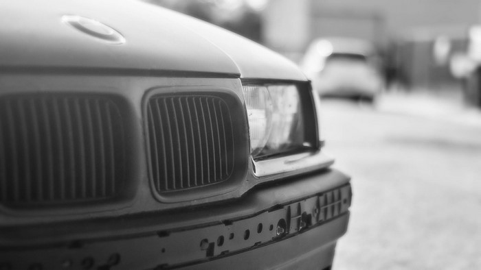 BMW E36 front grille and headlight