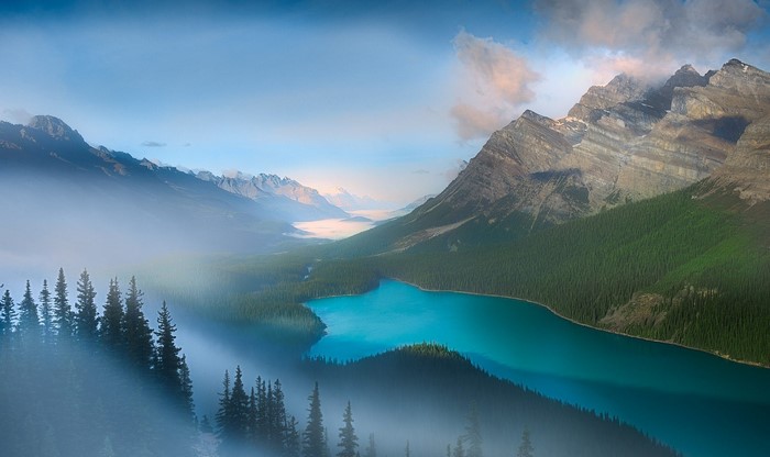 Turquoise lake and mountains in Banff National Park, Canada
