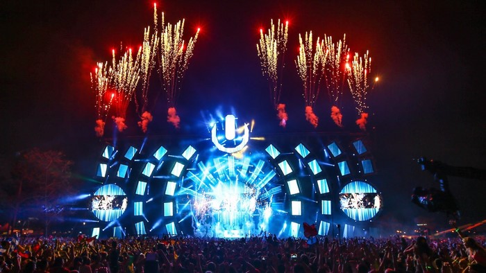 Ultra Music Festival stage with fireworks and crowd