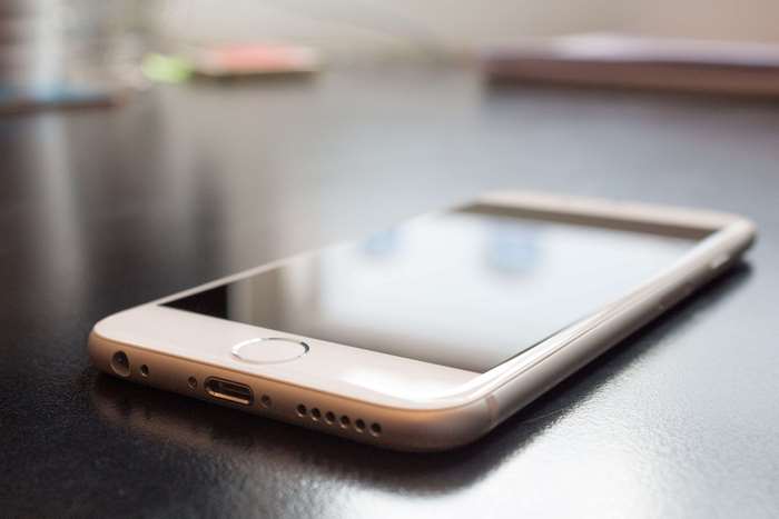 iPhone 6 on a desk