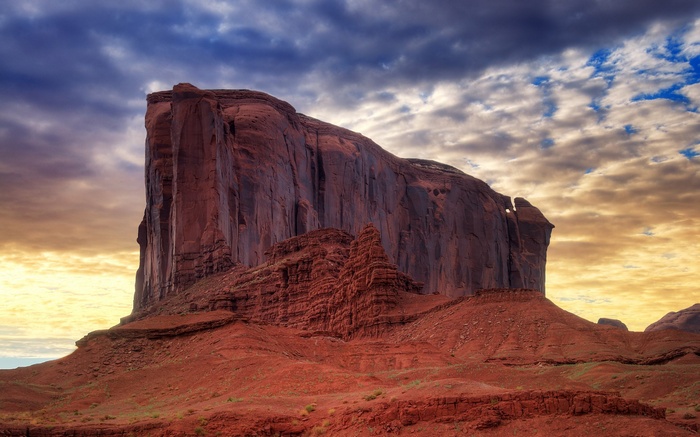 Monument Valley Mittens Butte at Sunset