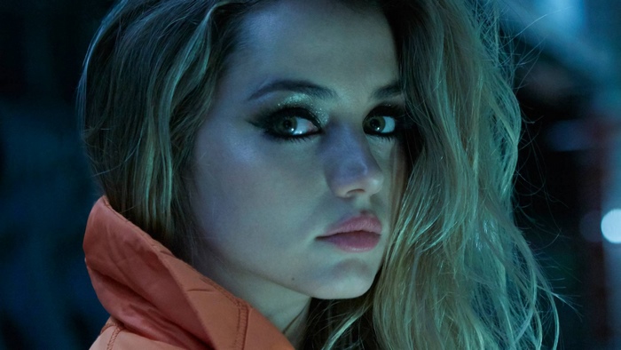 Ana de Armas with Blonde Hair and Green Eyes