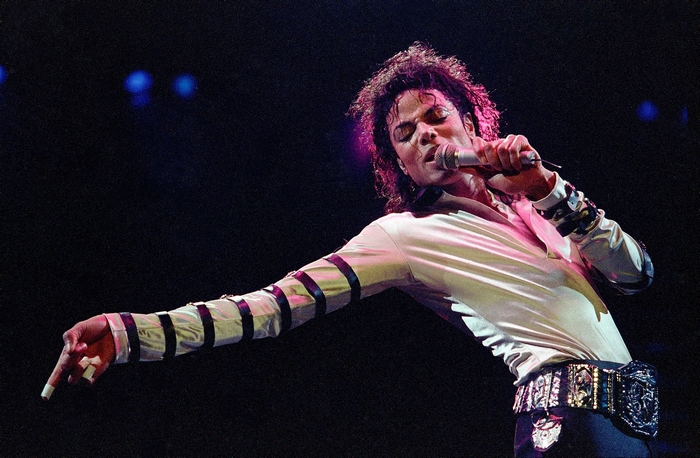 Michael Jackson Performing on Stage