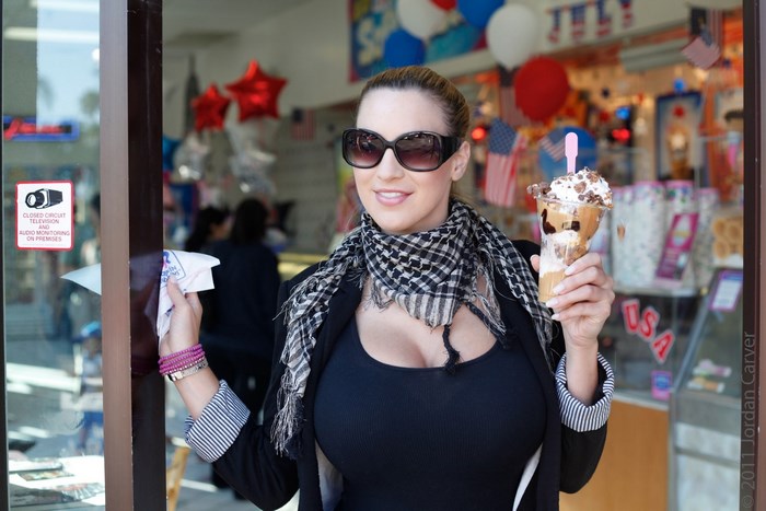Jordan Carver holding an ice cream sundae