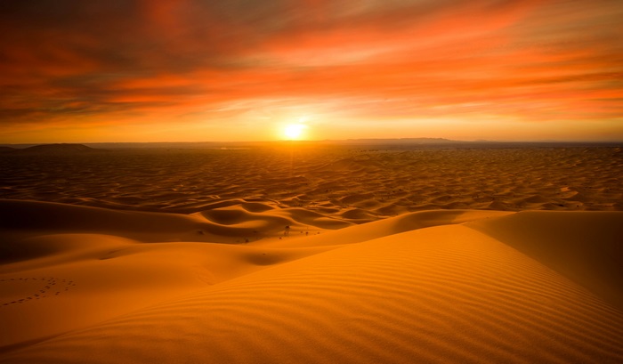 Sahara Desert Sunset in 4K