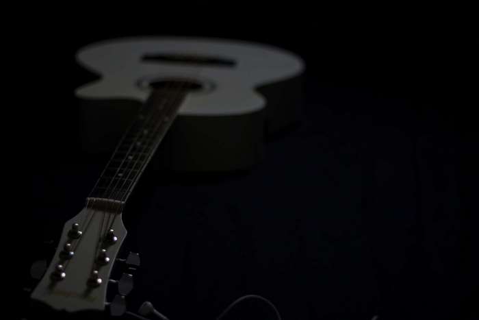 Acoustic guitar in low light 4K