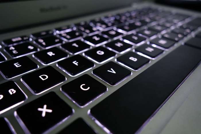 Backlit laptop keyboard