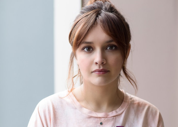 Olivia Cooke Portrait in Soft Light 4K