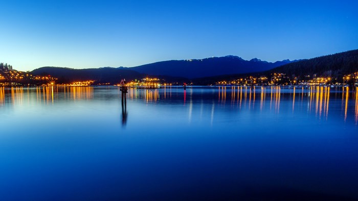 4K HD Macbook Pro Landscape
