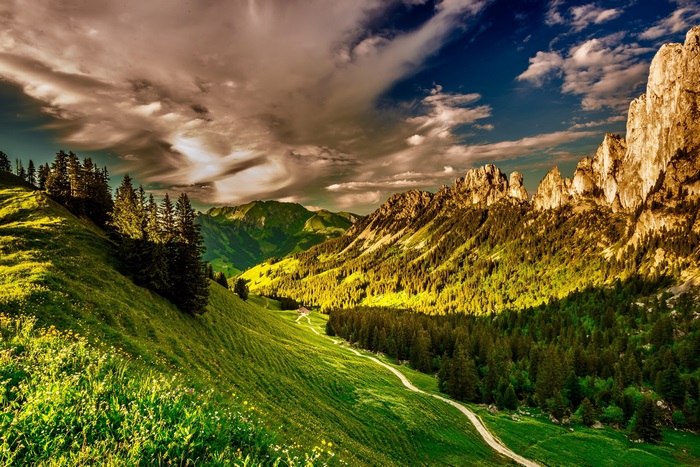 4K Landscape with Mountains and Clouds