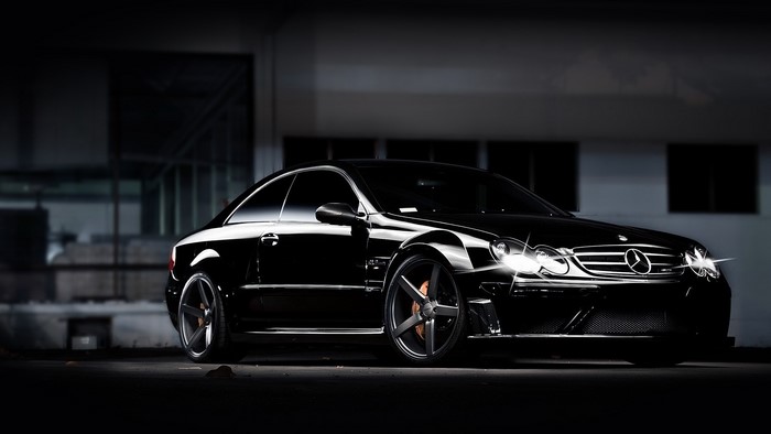 Black Mercedes-Benz CLK Supercar