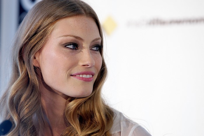 Alyssa Sutherland as Aslaug