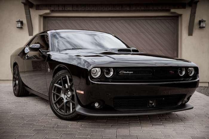 Black Dodge Challenger Scat Pack Hemi 4K