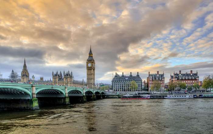 Big Ben and Westminster Bridge, London 4K