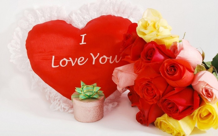 Romantic Heart Pillow with Colorful Rose Bouquet