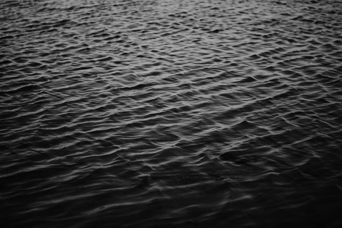 2304x1536 water, pattern, lake, Free stock photos, black and white ...