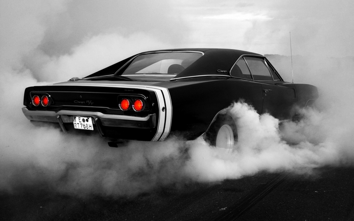 1969 Dodge Charger burnout with smoke