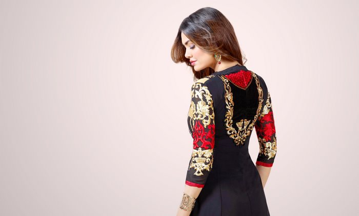 Esha Gupta in Elegant Black and Red Embroidered Outfit