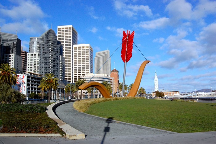 Cupid's Span sculpture in San Francisco, California