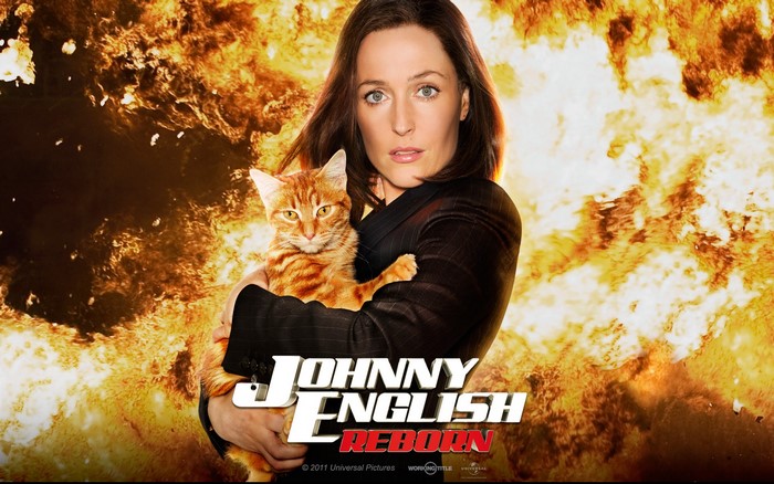 Gillian Anderson holding a cat in Johnny English Reborn