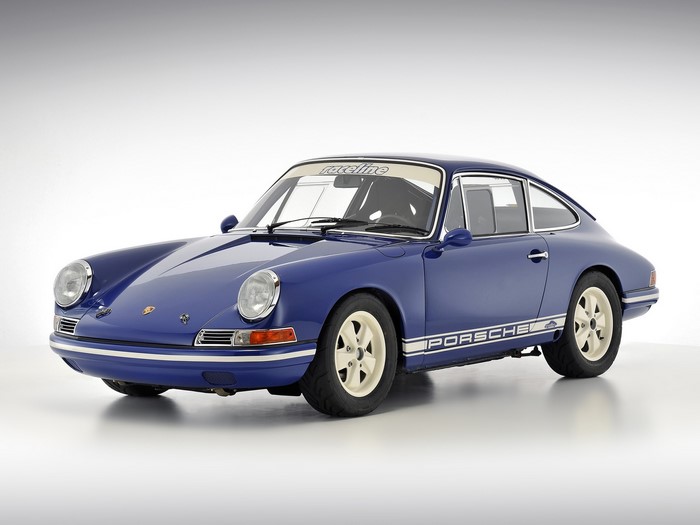 Blue Porsche 911 with Raceline Decal