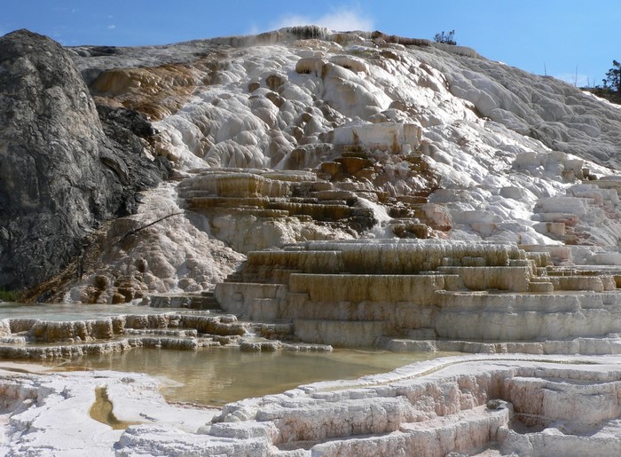 Mammoth Hot Springs, Yellowstone National Park, USA