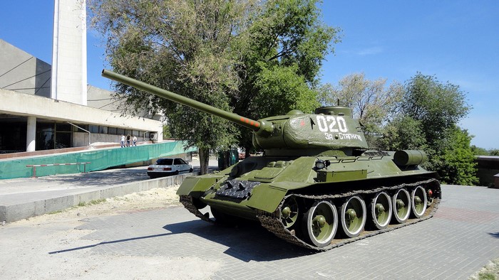 T-34/85 tank monument