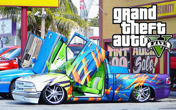 Colorful Customized Truck with Vertical Doors GTA 5