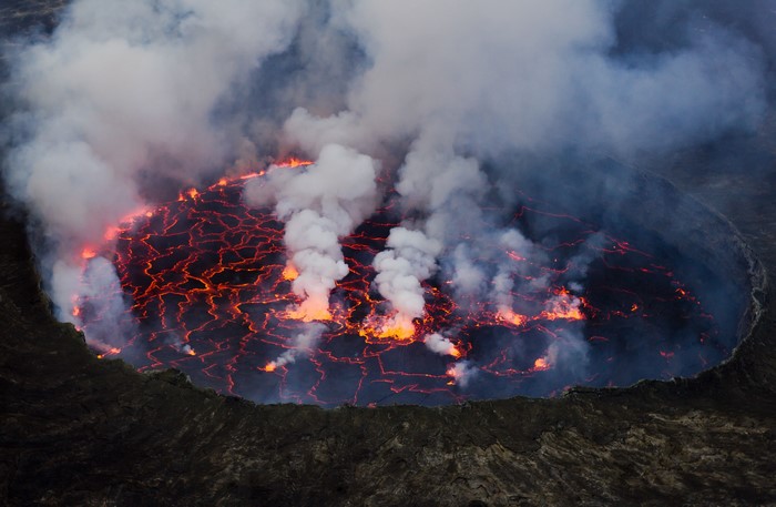 Lava Lake Nyiragongo 4K