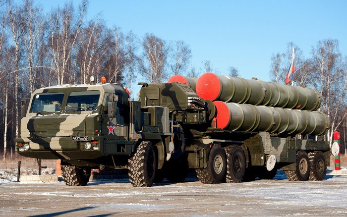 Russian S-400 missile launcher truck