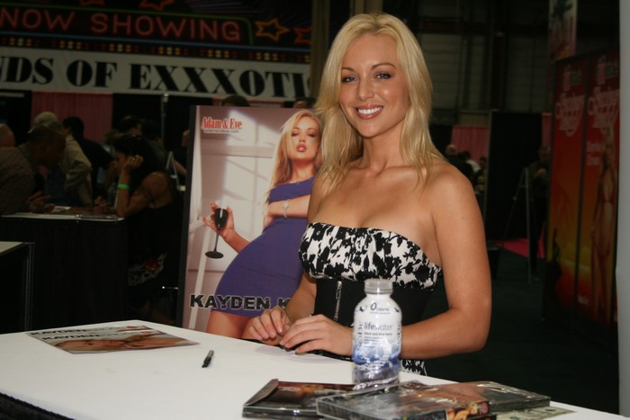 Kayden Kross at a convention with Adam & Eve
