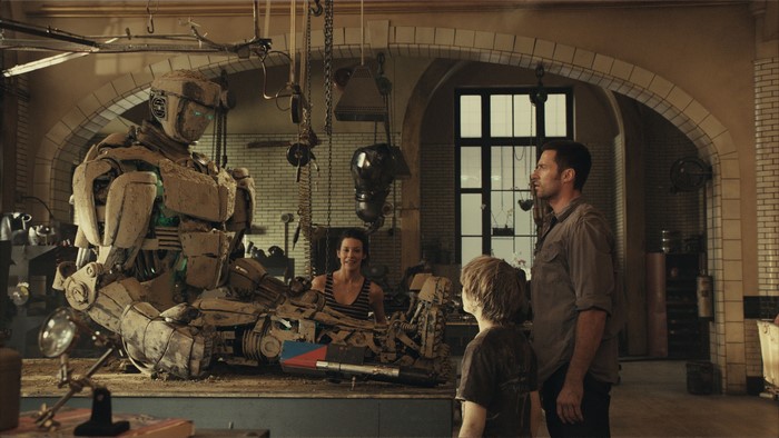 4K Real Steel Robot with Family