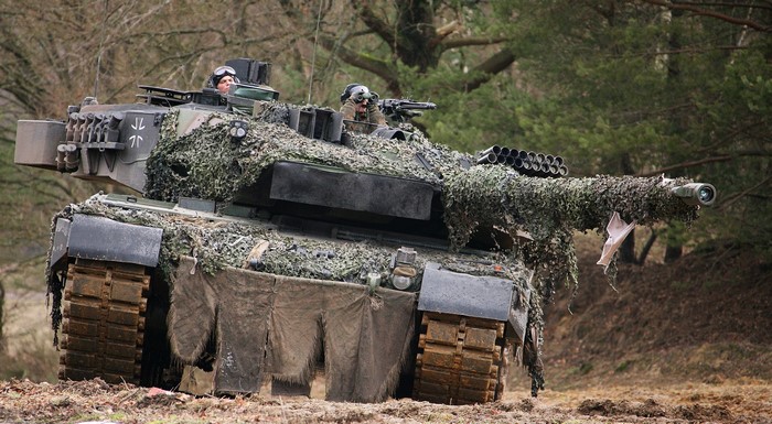 4K Leopard 2 Tank with Camouflage in Forest