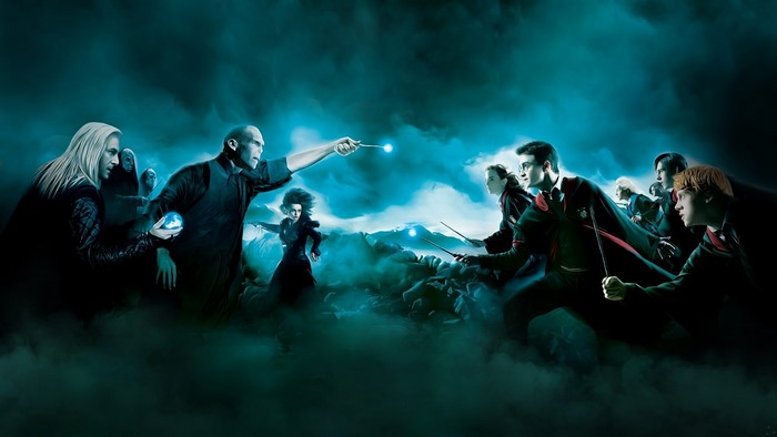 Harry Potter and Voldemort Magical Duel Scene