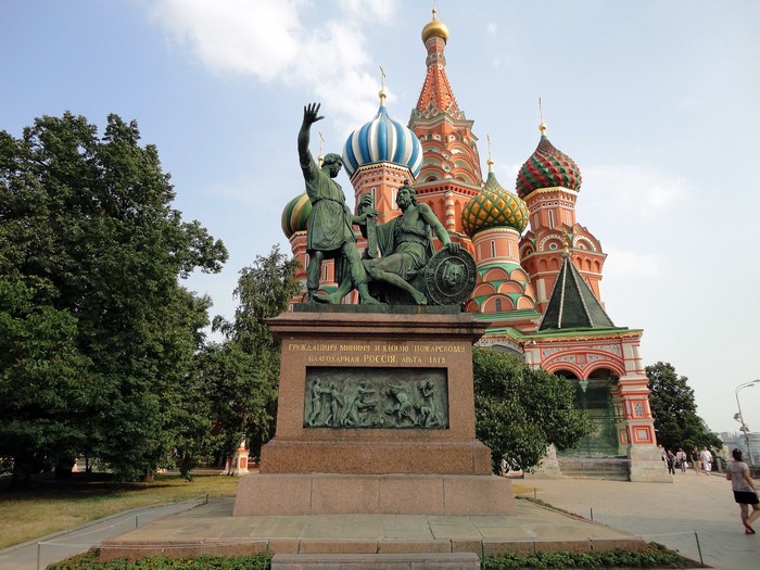 Monument to Minin and Pozharsky, Saint Basil's Cathedral, Moscow