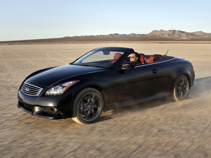 Black Infiniti Convertible Driving in Desert