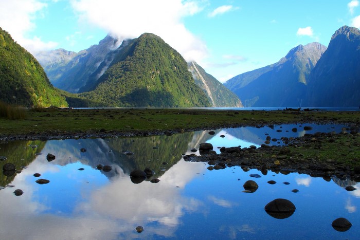 Mountains and lake reflection in Fiordland National Park