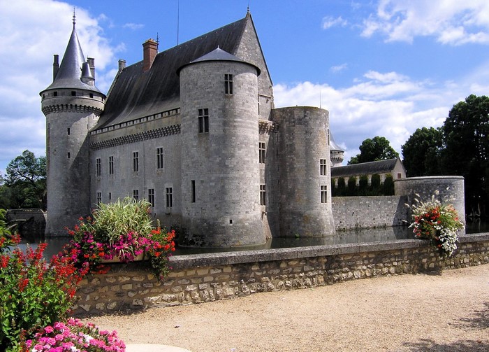 Château de Sully-sur-Loire, France