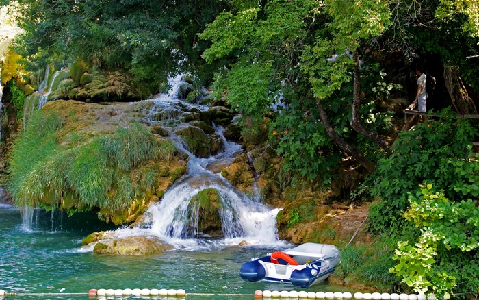 4K Croatia Krka River Waterfalls with Boat