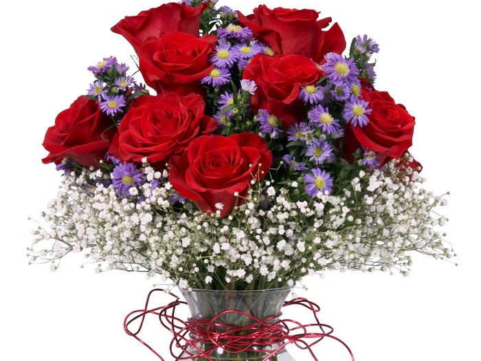 Bouquet of red roses and baby's breath