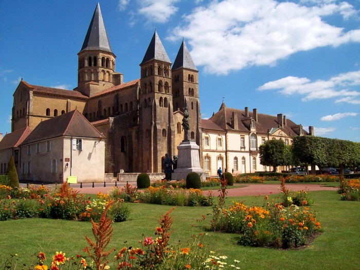 Basilica of Saint Mary Magdalene, Vézelay, France