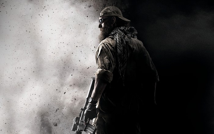 Soldier with rifle in Medal of Honor