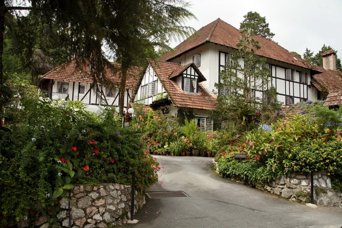 Tudor-style houses with gardens in Tanah Rata, Malaysia